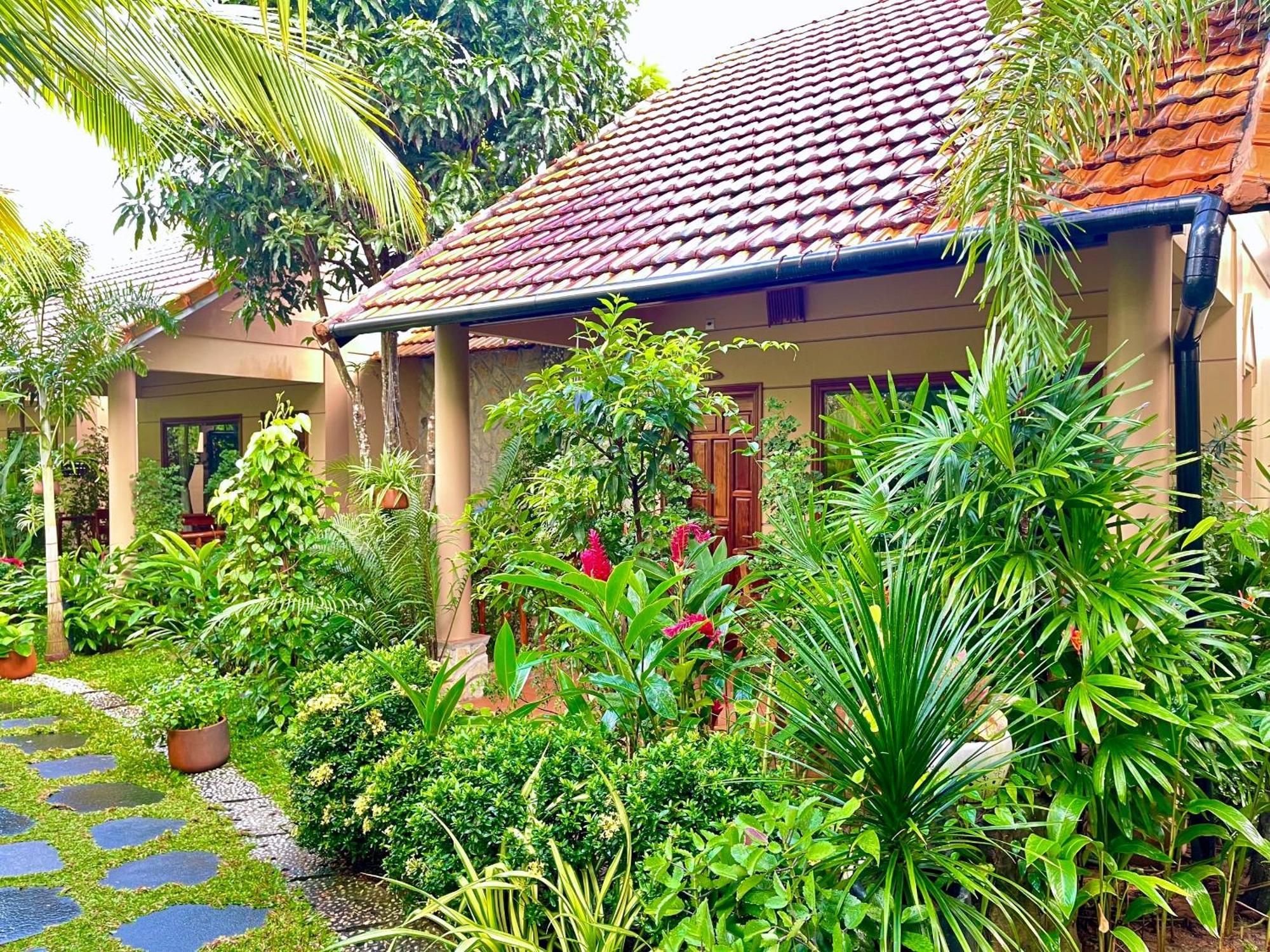 Golden Topaz Phu Quoc Resort Zewnętrze zdjęcie